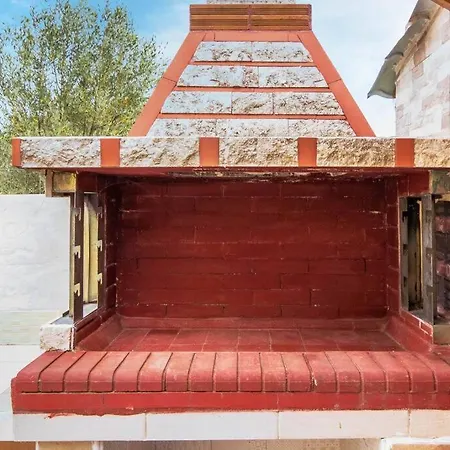 Summer Treasure 2-bdrm Maisonette In Trani Ammouda בית נופש *